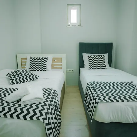 Apartment Downtown Bayrak Residences